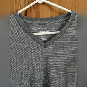 Men's XL gray/white striped lightweight casual T-shirt